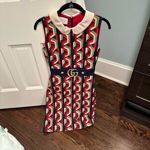 Gucci 2017 green blue and red dress knee length or above size 36